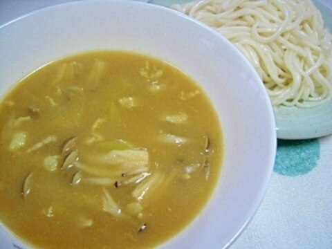 とろみで食べる、ミルクカレーのつけうどん